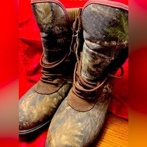 Rarely Worn Rocky Wildcat Insulated Boots size 10MW